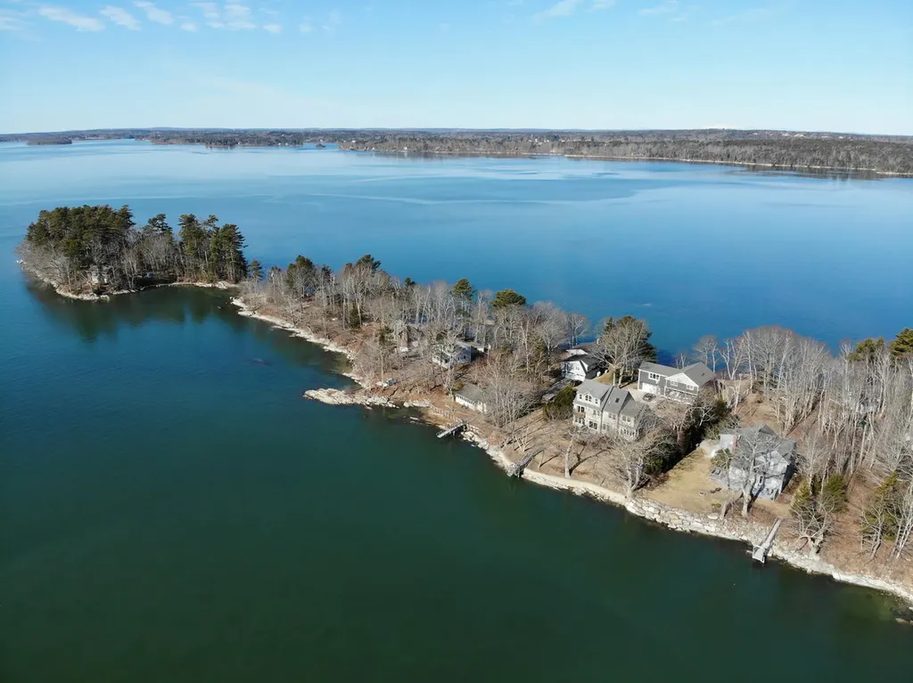 35 Merganser Way Freeport ME 04032