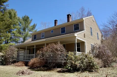 346 Cape Cod Hill Road New Sharon ME 04955