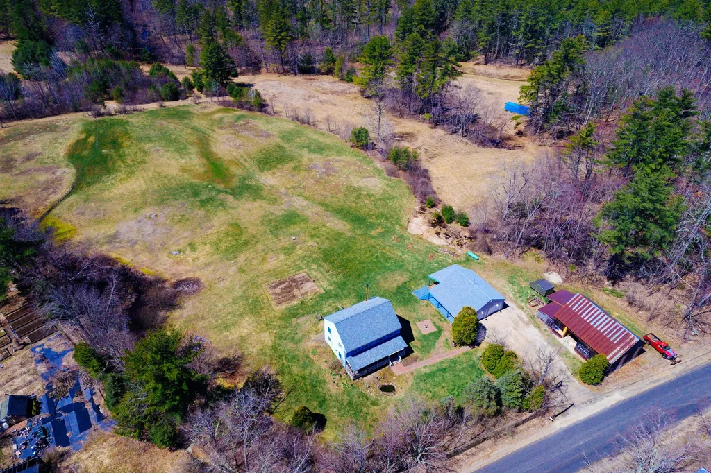 414 River Road Lebanon ME 04027