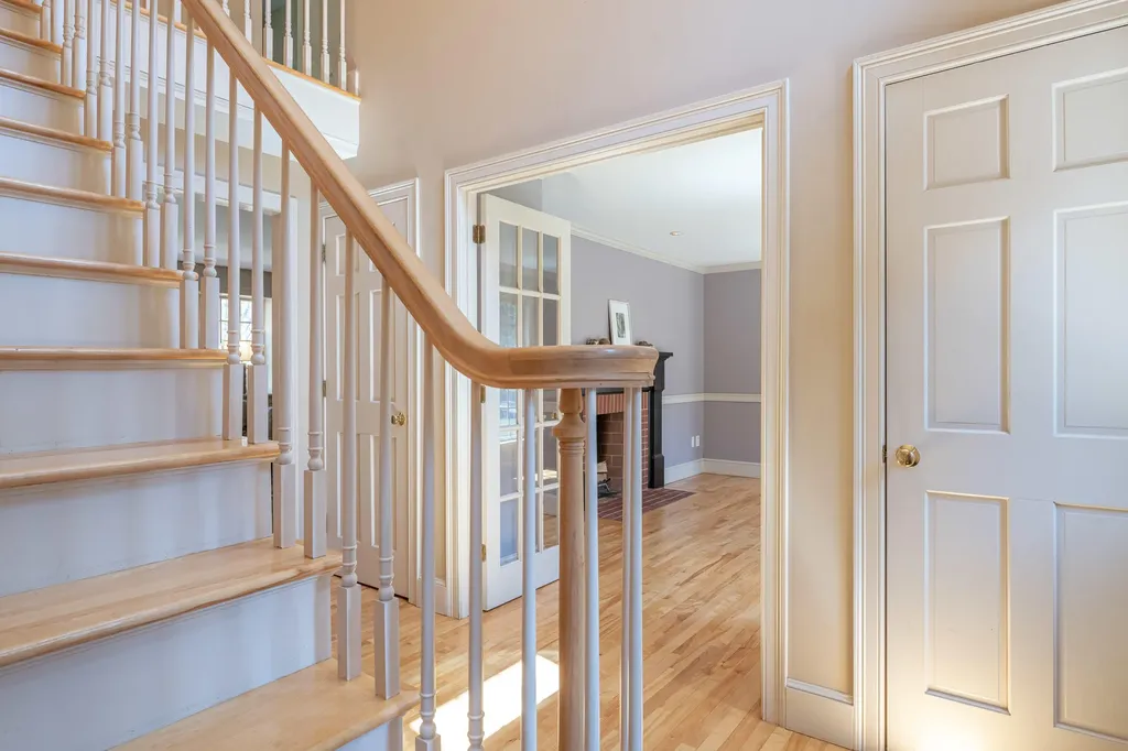 19 Wildrose Lane Scarborough ME 04074