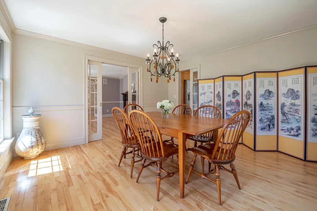 19 Wildrose Lane Scarborough ME 04074