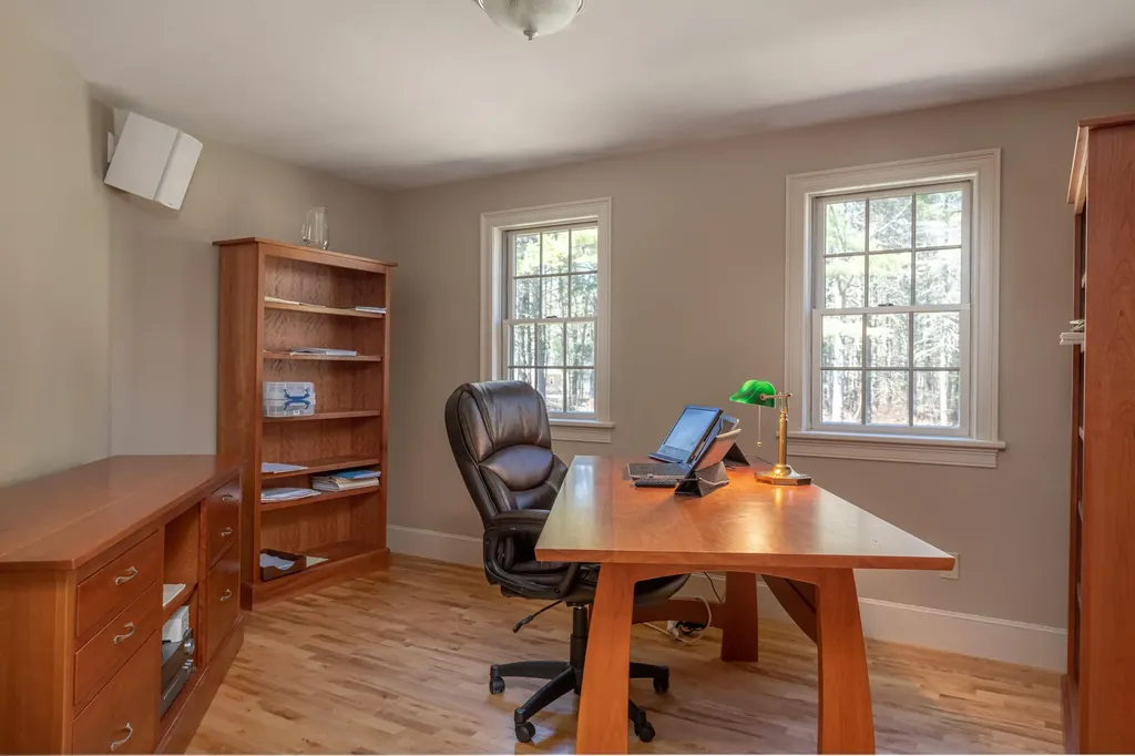 19 Wildrose Lane Scarborough ME 04074