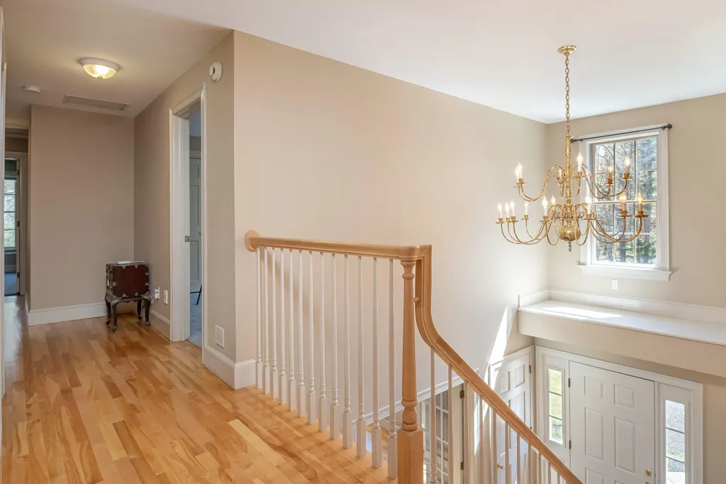 19 Wildrose Lane Scarborough ME 04074