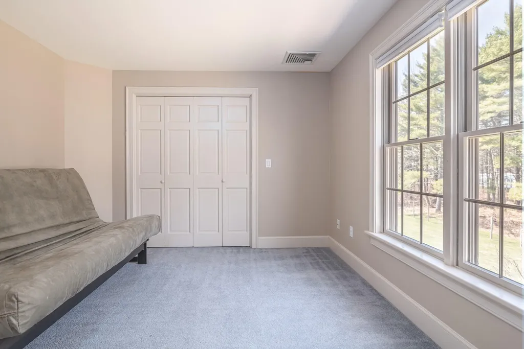 19 Wildrose Lane Scarborough ME 04074