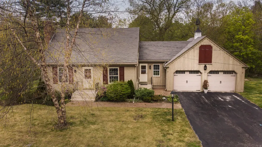 171 Rand Road Yarmouth ME 04096