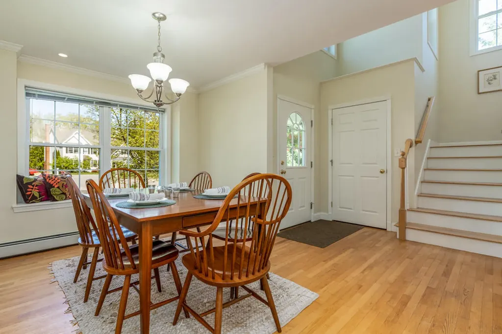 16 Farm House Lane Portland ME 04103