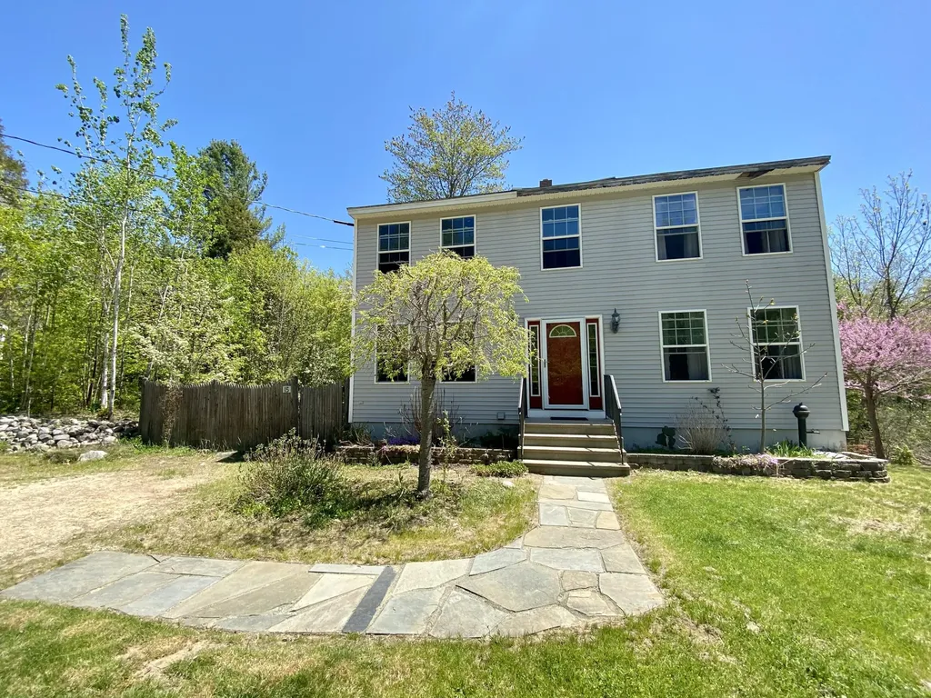 15 Juniper Lane Gray ME 04039