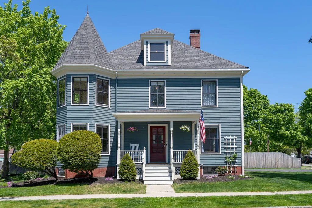 10 Knight Street Portland ME 04103