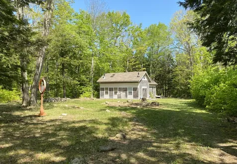 50 Rollins Hill Road Rockport ME 04856