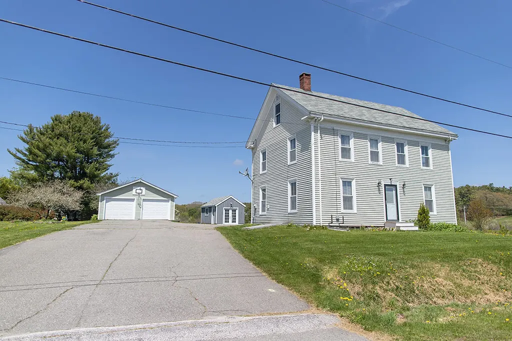 28 Norwood Street Warren ME 04864