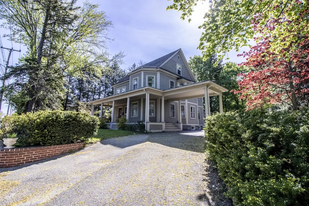 435 Main Street Saco ME 04072