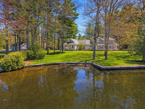40 Silver Beach Road Manchester ME 04351