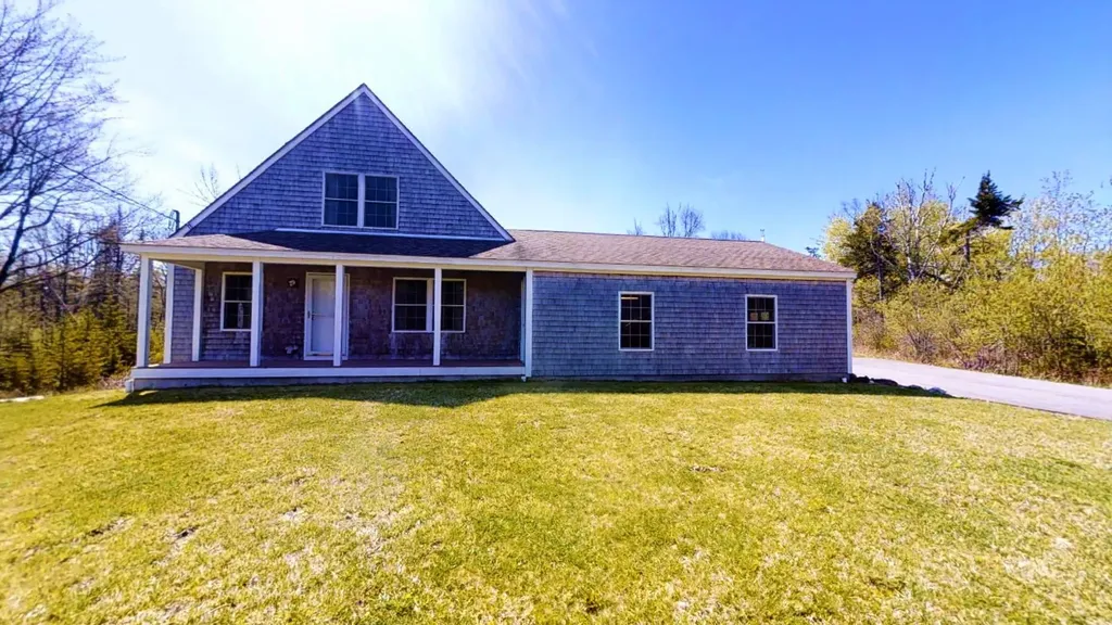 454 S Shore Drive Owls Head ME 04854