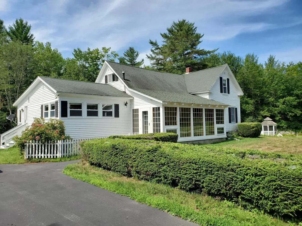 282 Borough Road Chesterville ME 04938