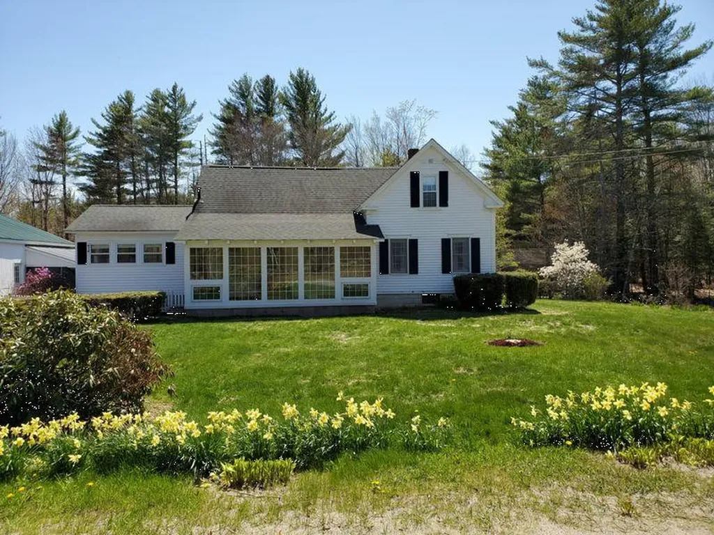 282 Borough Road Chesterville ME 04938