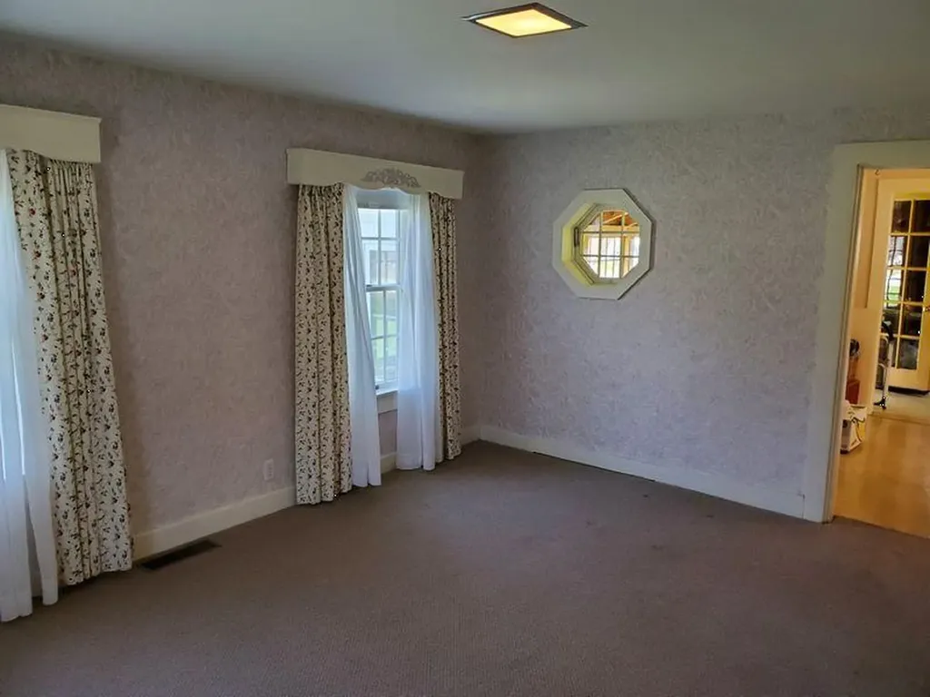 282 Borough Road Chesterville ME 04938