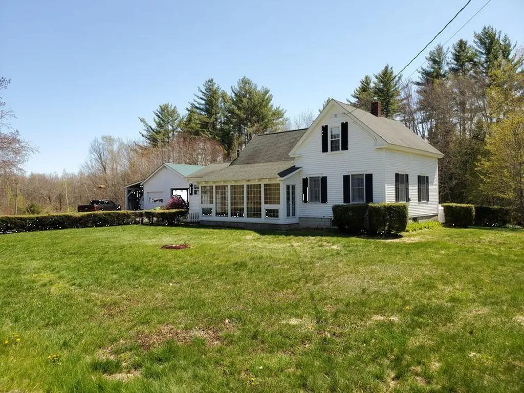 282 Borough Road Chesterville ME 04938