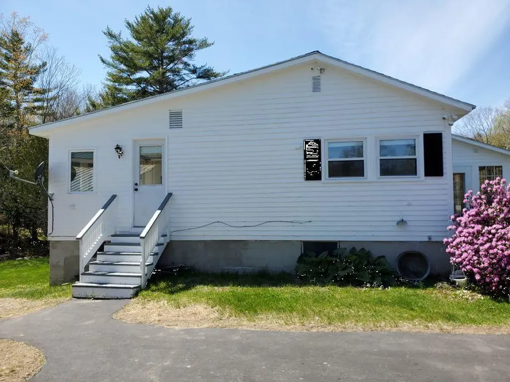 282 Borough Road Chesterville ME 04938