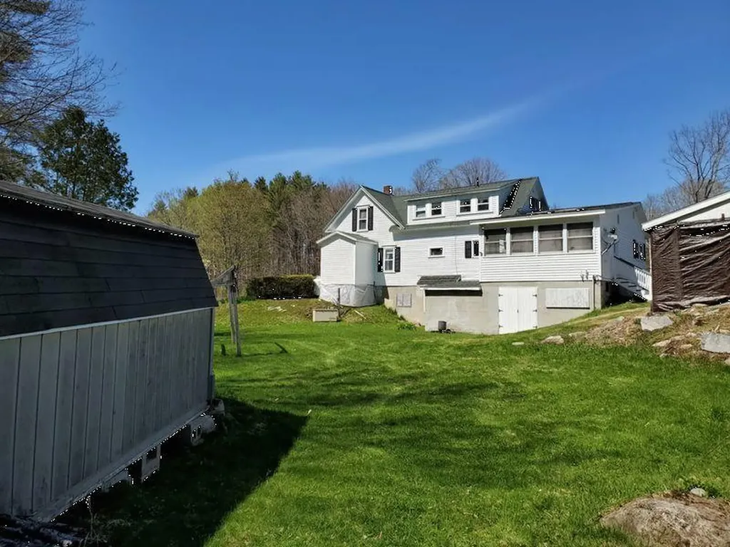 282 Borough Road Chesterville ME 04938
