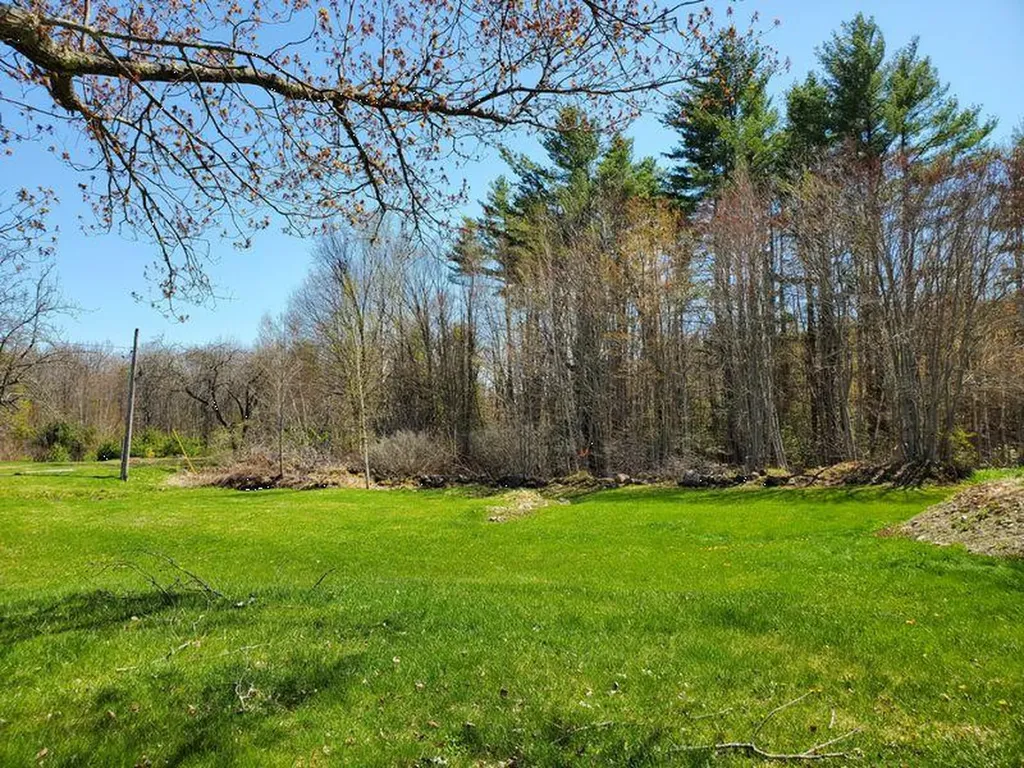 282 Borough Road Chesterville ME 04938