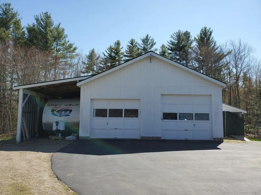 282 Borough Road Chesterville ME 04938