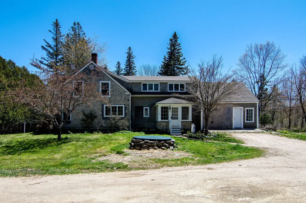 86 Beech Hill Road Blue Hill ME 04614