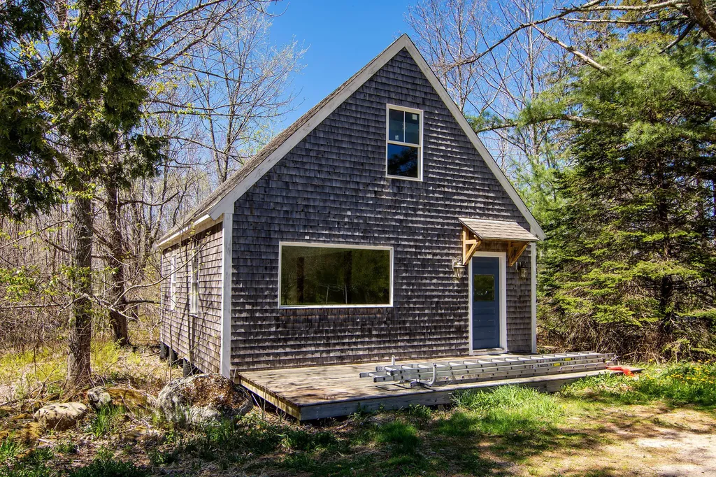 86 Beech Hill Road Blue Hill ME 04614