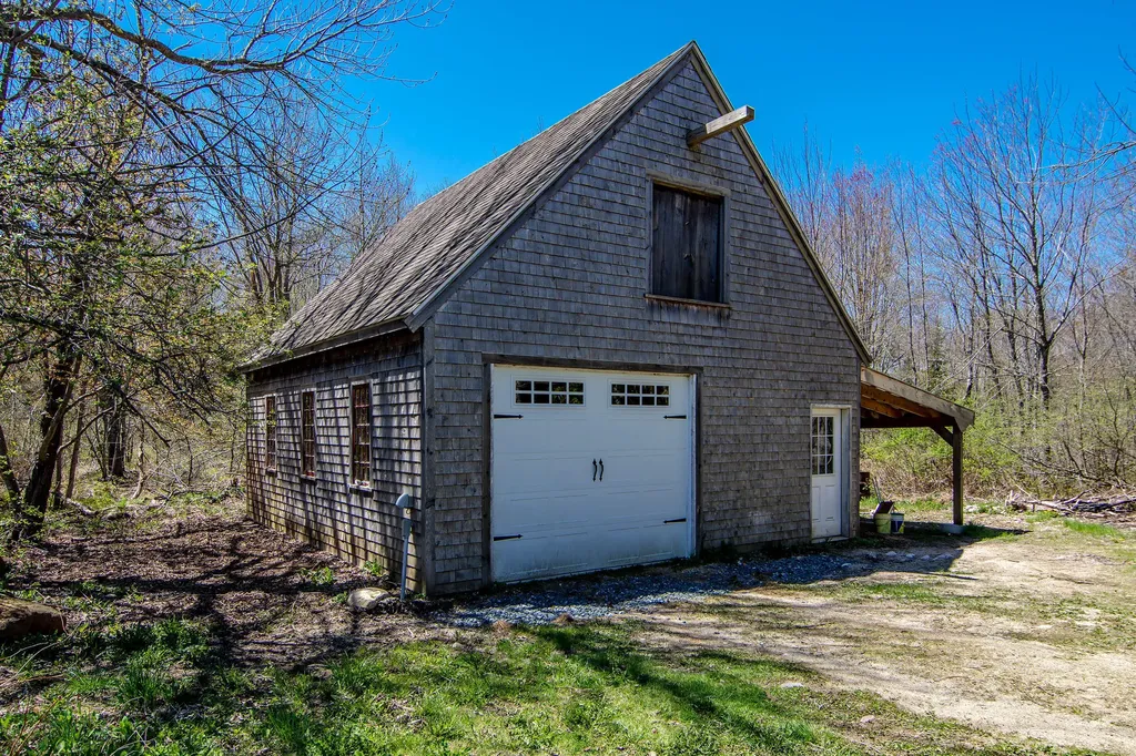 86 Beech Hill Road Blue Hill ME 04614