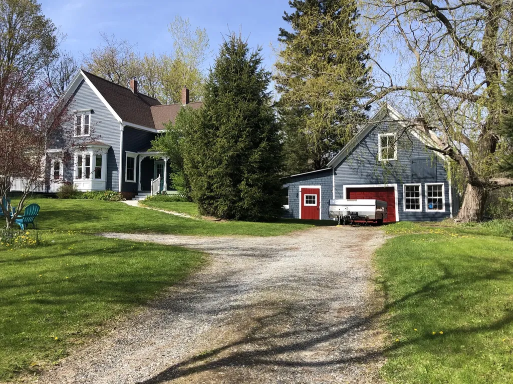 331 Pleasant Street Rockland ME 04841