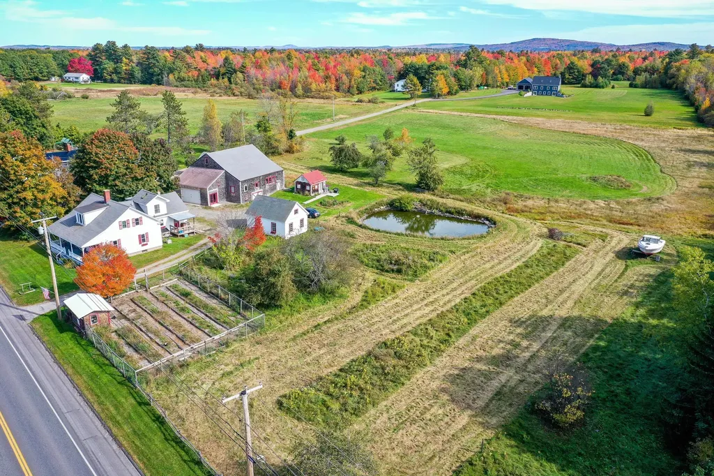 420 River Road Orrington ME 04474