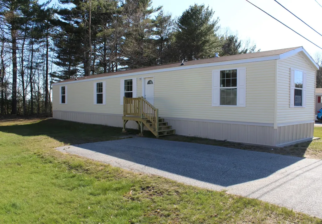 61 Hillside Drive Sabattus ME 04280