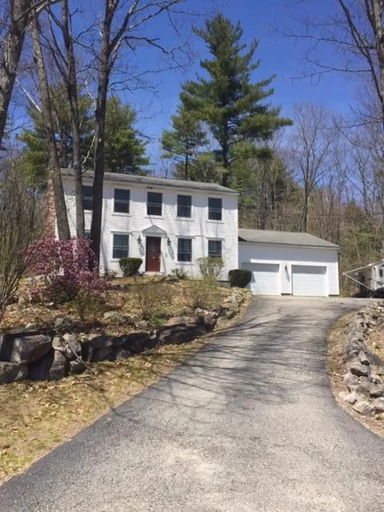 33 Mill Pond Circle Sebago ME 04029