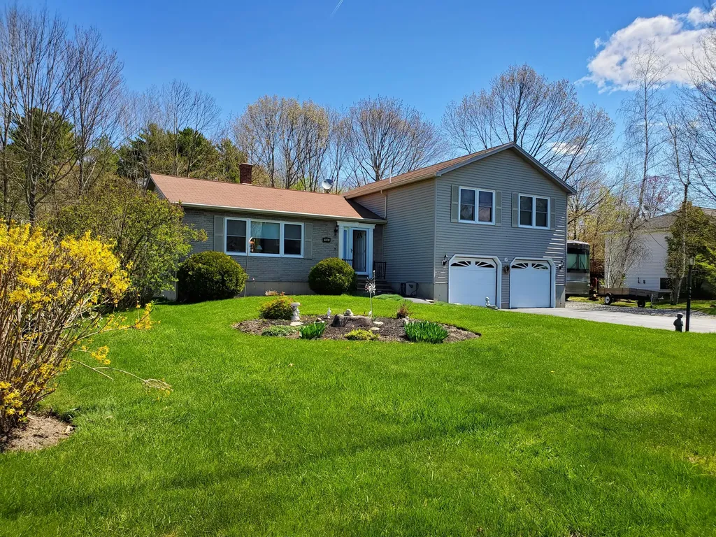 124 Starlight Drive Brewer ME 04412