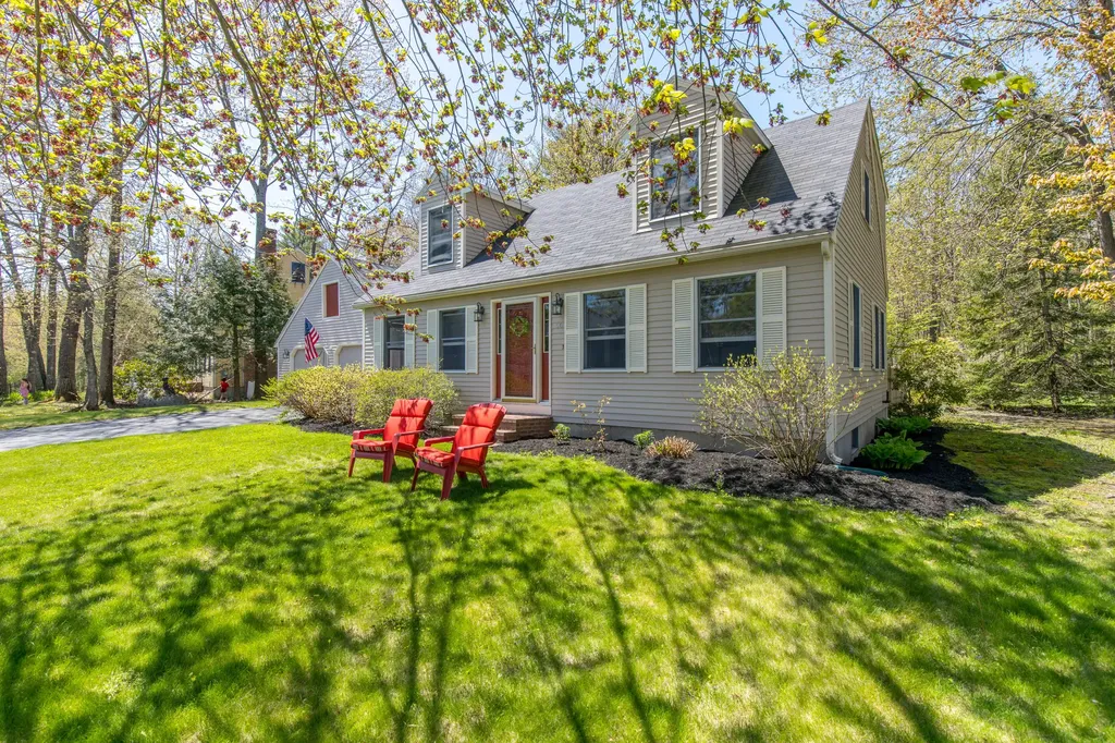 56 Roaring Brook Road Portland ME 04103