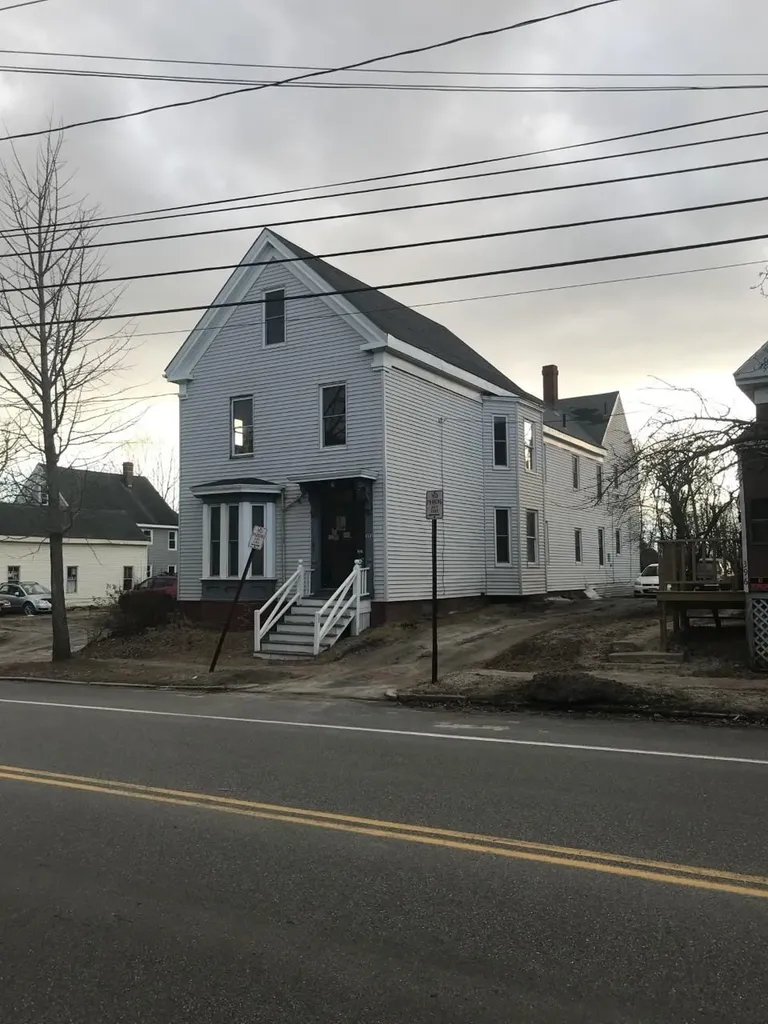 392 St John Street Portland ME 04102