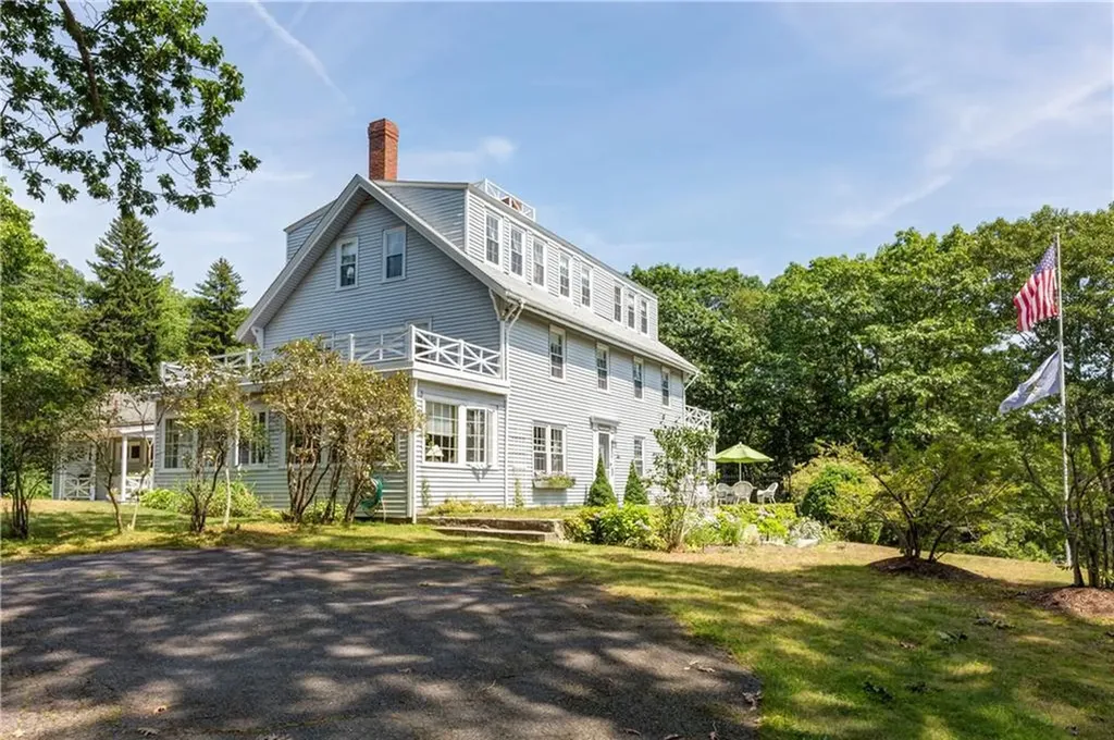 20 Club Road Phippsburg ME 04562
