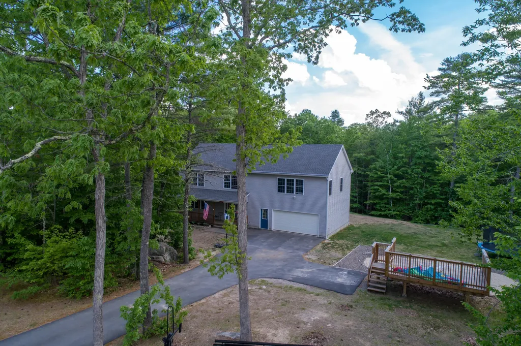 3 Escott Way Naples ME 04055
