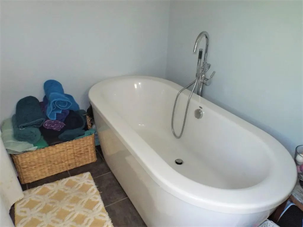3 Escott Way Naples ME 04055