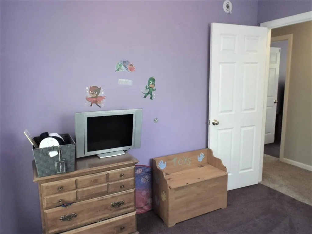3 Escott Way Naples ME 04055