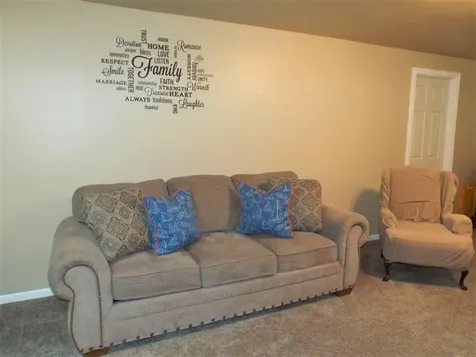 3 Escott Way Naples ME 04055