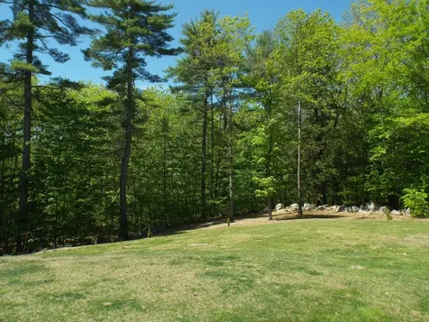 3 Escott Way Naples ME 04055