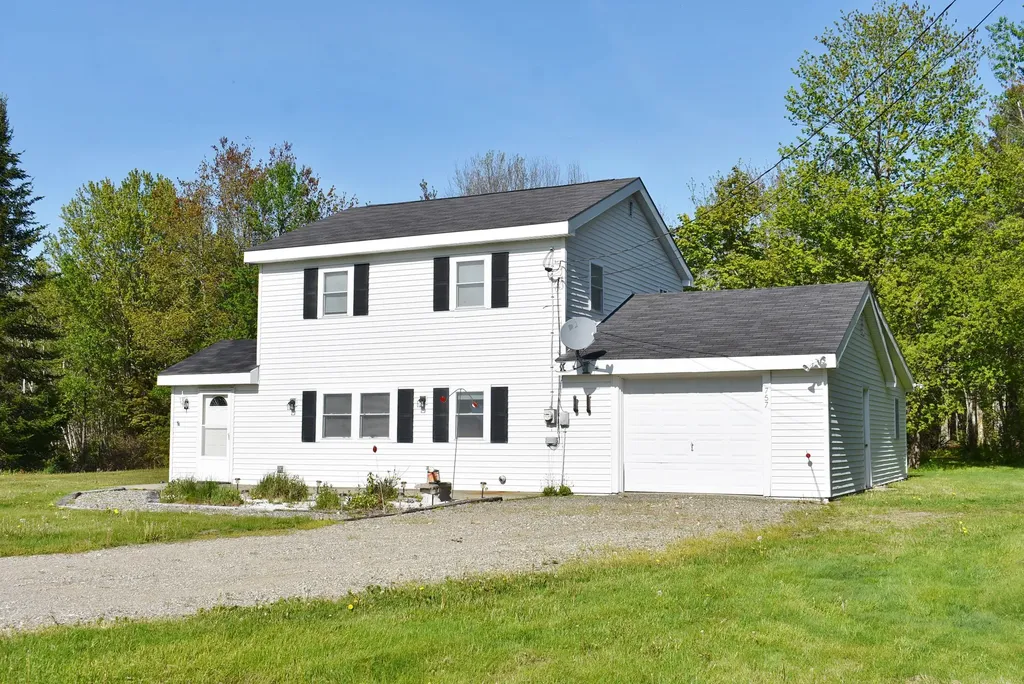 757 Mt. Ephraim Road Searsport ME 04974