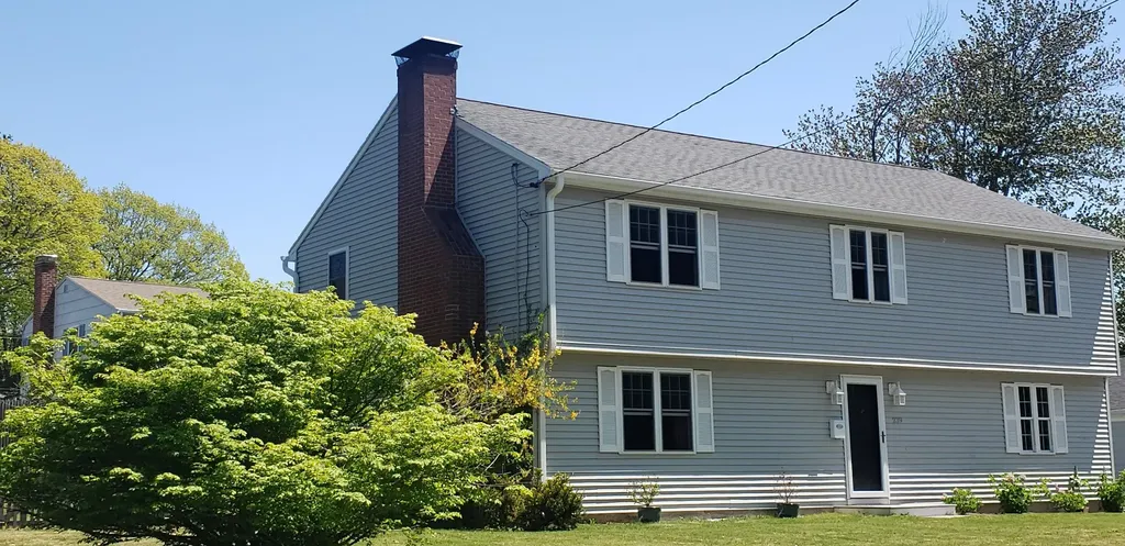 239 Ludlow Street Portland ME 04102