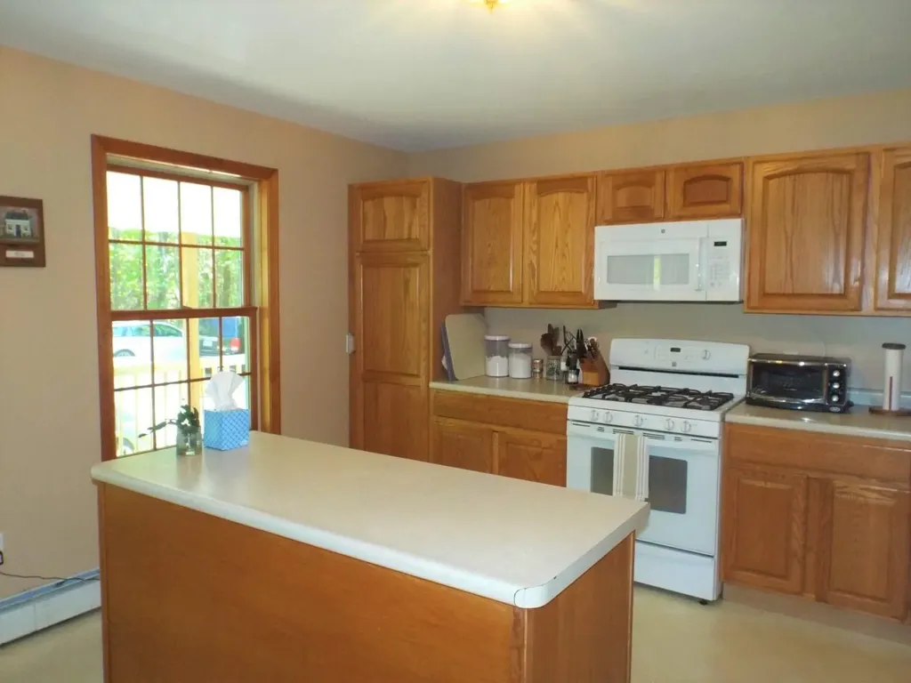 23 Penn Road Norway ME 04268