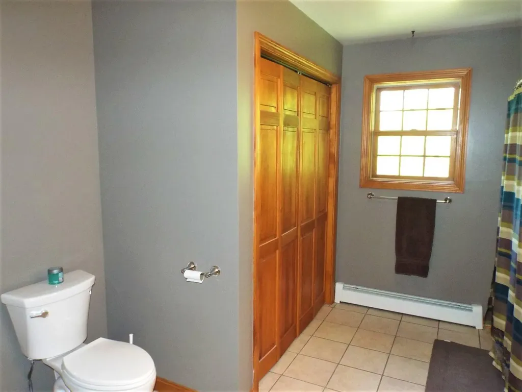 23 Penn Road Norway ME 04268