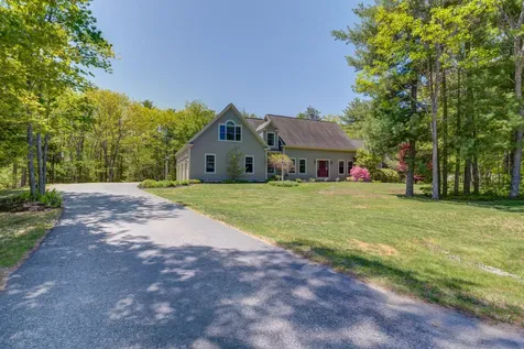 15 Kerryman Circle Scarborough ME 04074