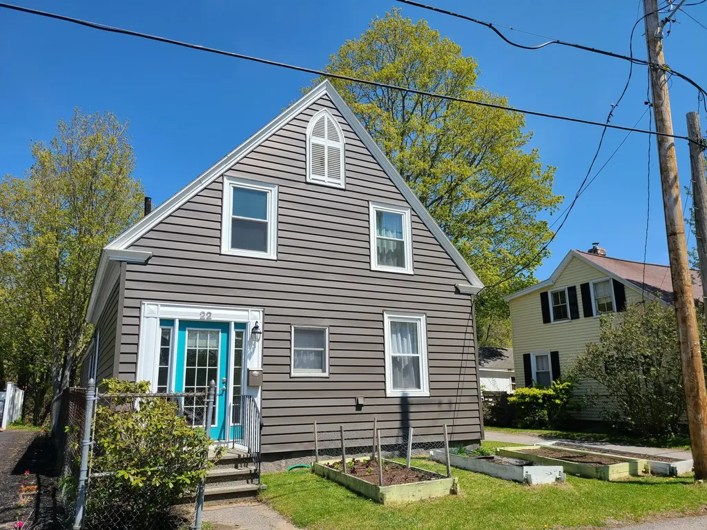 22 Pleasant Street Randolph ME 04346