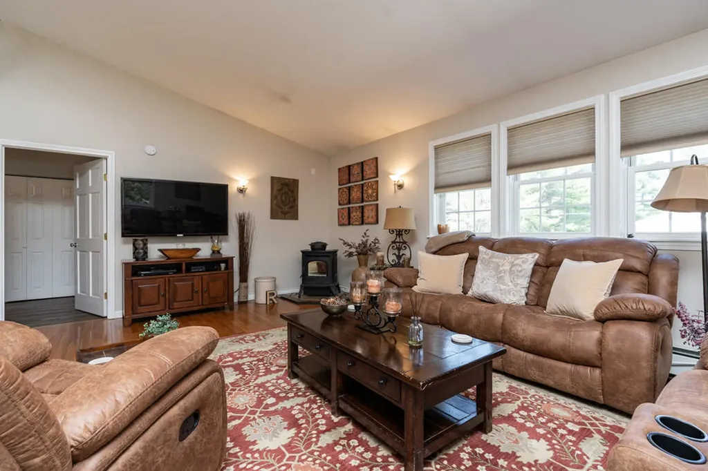 40 Andrea Street Lisbon ME 04250