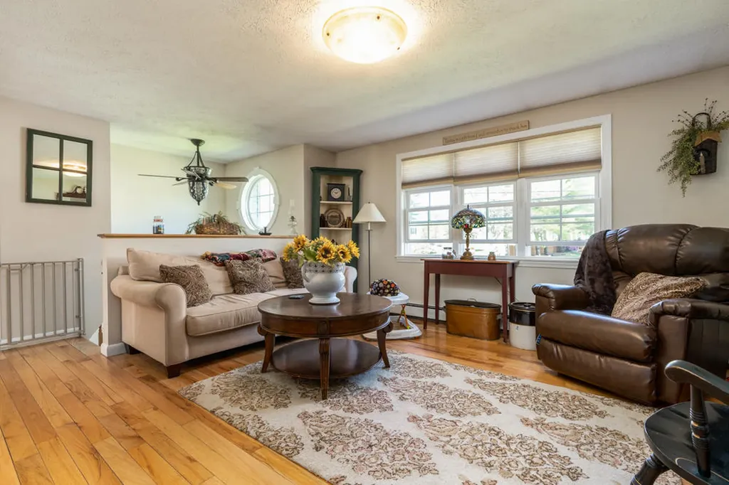 40 Andrea Street Lisbon ME 04250