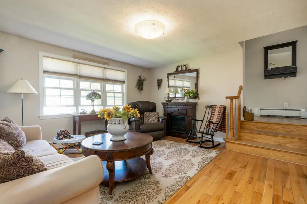 40 Andrea Street Lisbon ME 04250